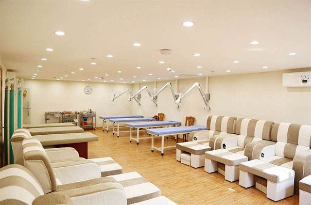 1645330208191098291.jpg src=http___www.gdtcyy.com_uploads_allimg_190408_1-1Z40QHA0234.jpg